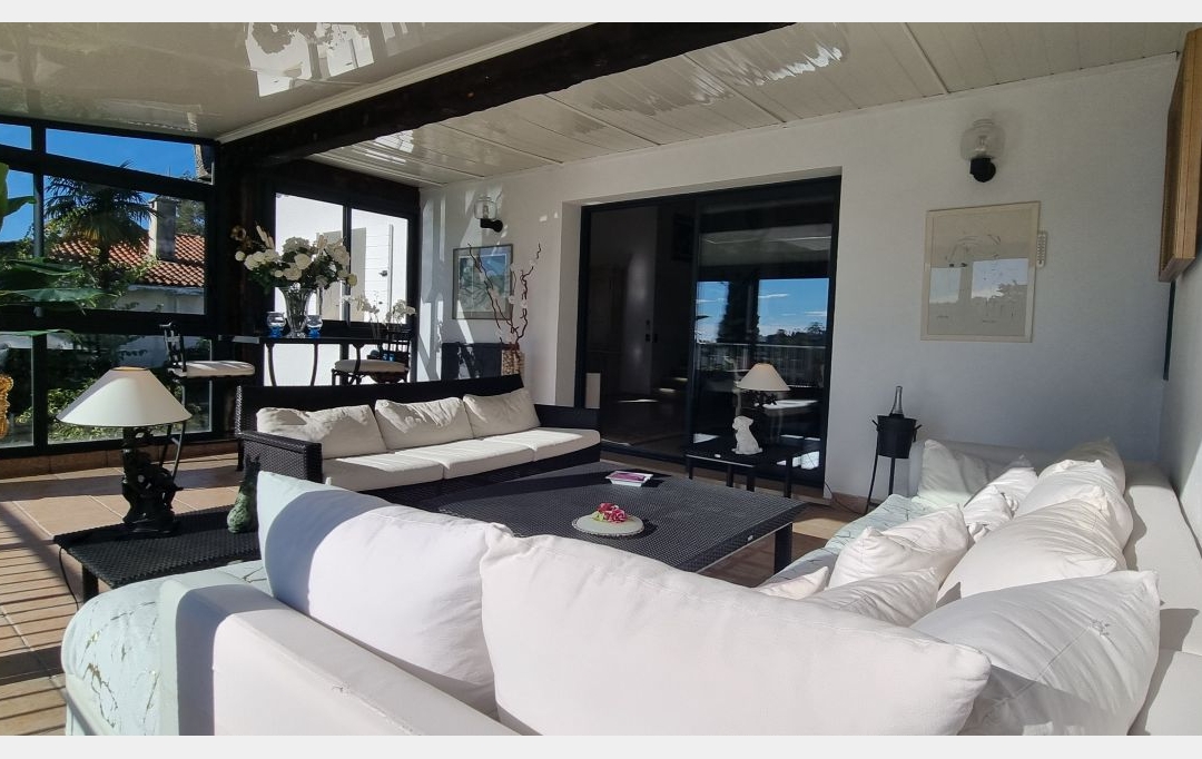 ESTATE SERVICE : Maison / Villa | CANNES (06400) | 230 m2 | 2 080 000 € 